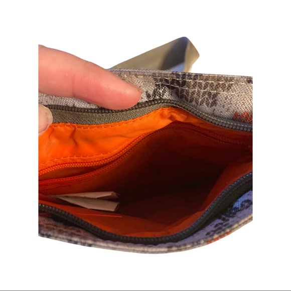 $FINAL! DaKine Crossbody Jive Bag! EUC-Perfect for the mountains or Main Street! - Picture 7 of 7